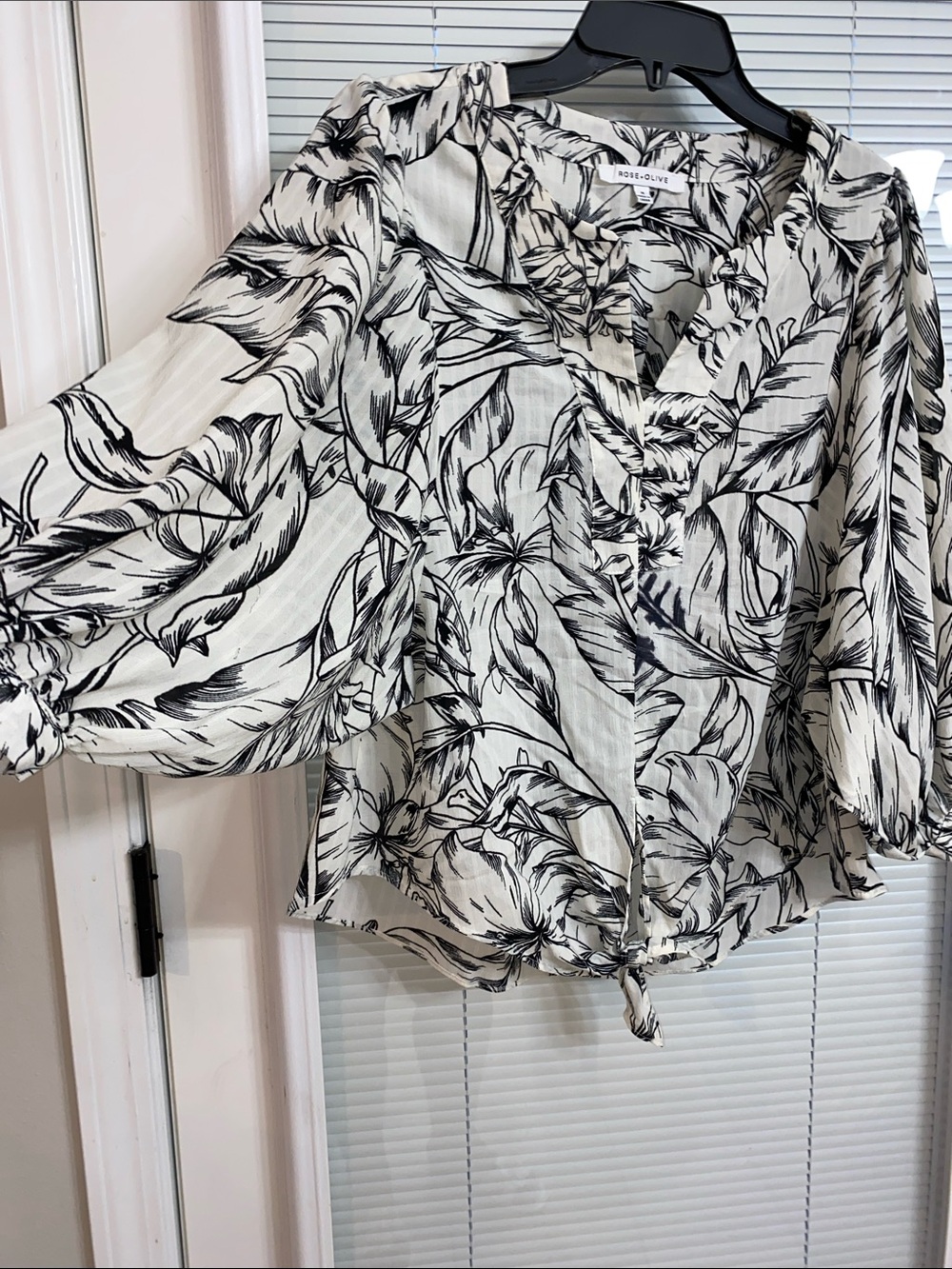 Rose & Olive Black and White Floral Tie-Front Blouse